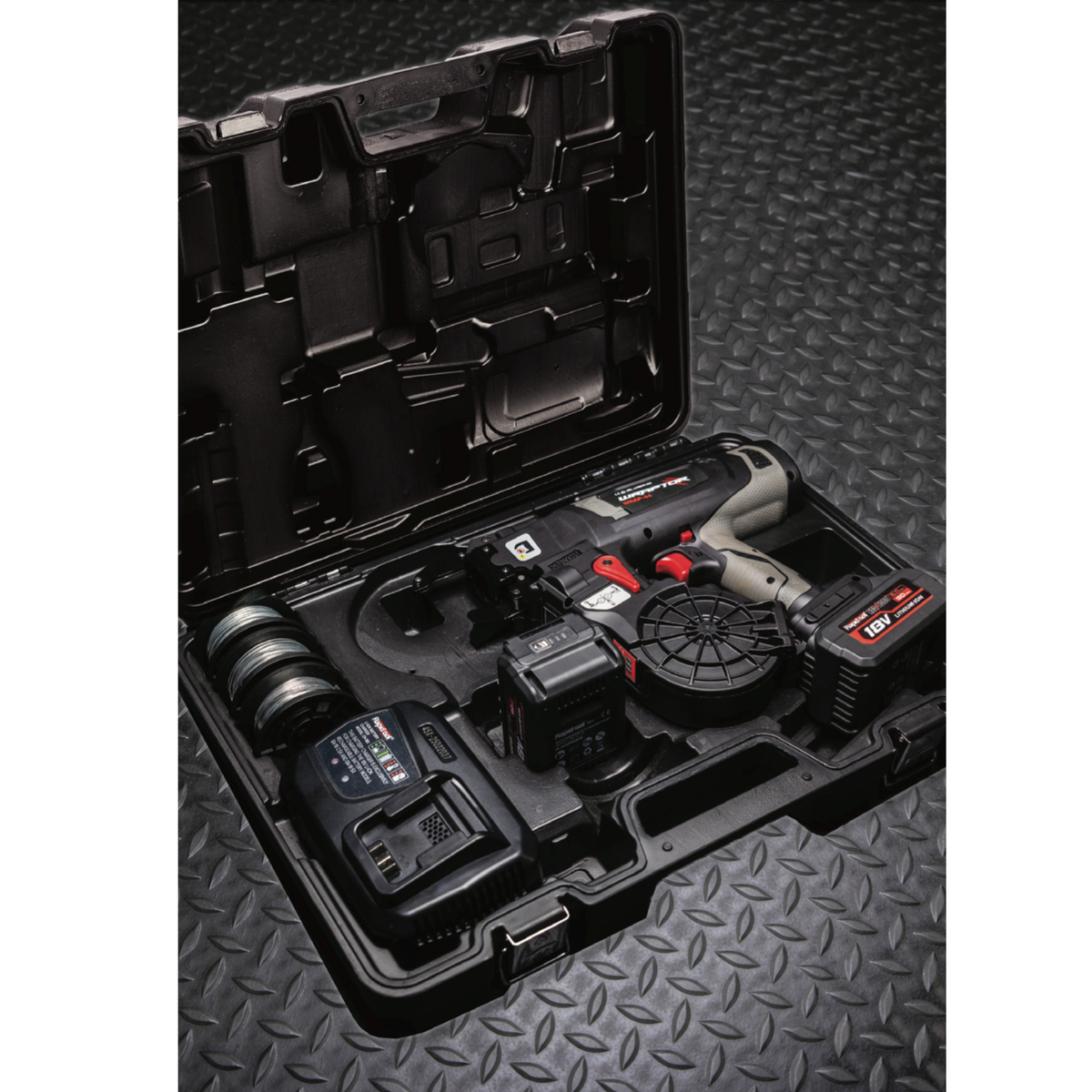 RAPIDTOOL WRAPTOR 18V Cordless 12-44mm Rebar Tier Kit